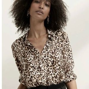 Banana Republic DILLON CLASSIC-FIT
SHIRT CHEETAH PRINT SIZE XL